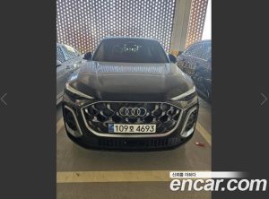 Audi Q5 40 TFSI 4WD S Line 2025 года из Южной Кореи
