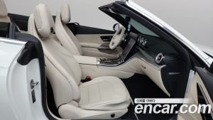 Mercedes-Benz CLE-Class CLE200 Cabriolet 2024 года из Южной Кореи