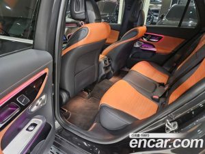 Mercedes-Benz GLC-Class GLC300 4MATIC AMG Line 2025 года из Южной Кореи