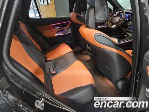 Mercedes-Benz GLC-Class GLC300 4MATIC AMG Line 2025 года из Южной Кореи