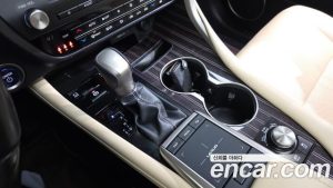 Lexus RX Executive 2022 года из Южной Кореи