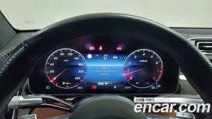 Mercedes-Benz S-Class S500L 4MATIC 2023 года из Южной Кореи