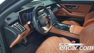 Mercedes-Benz S-Class S500L 4MATIC 2023 года из Южной Кореи