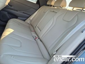 Hyundai AVANTE 1.6 2024 года из Южной Кореи
