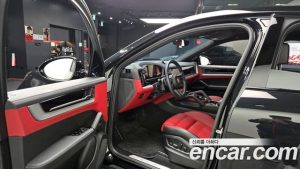 Porsche Cayenne 3.0 Coupe 2024 года из Южной Кореи