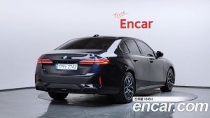BMW 5-Series 520i M Sport 2024 года из Южной Кореи