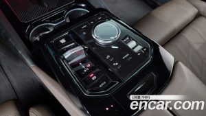BMW 5-Series 520i M Sport 2024 года из Южной Кореи