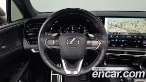 Lexus RX F-Sport 2024 года из Южной Кореи