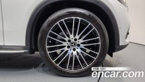 Mercedes-Benz GLC-Class GLC220 d 4MATIC 2023 года из Южной Кореи