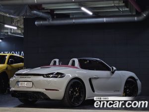 Porsche 718 4.0 GTS 2023 года из Южной Кореи