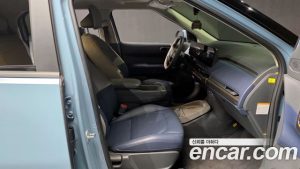 Kia EV3 Standard 2WD 2025 года из Южной Кореи