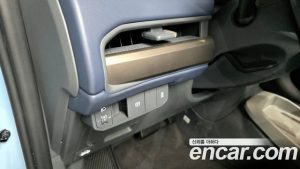 Kia EV3 Standard 2WD 2025 года из Южной Кореи