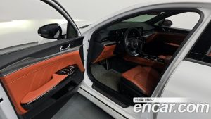 Kia K5 1.6 Turbo 2024 года из Южной Кореи