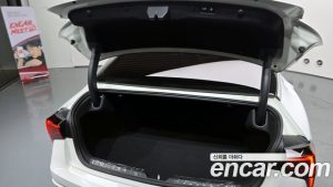 Kia K5 1.6 Turbo 2024 года из Южной Кореи