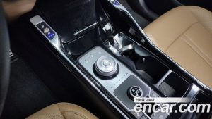 Kia Sorento Бензин 2.5T 2WD 2024 года из Южной Кореи