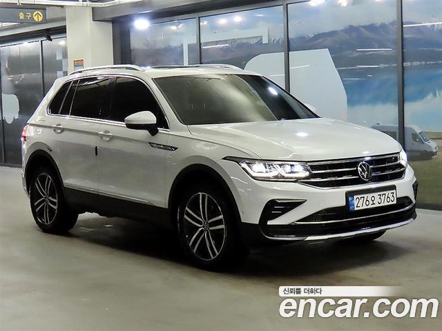 Volkswagen Tiguan 2.0 TDI 4 Prestige 2023 года из Кореи