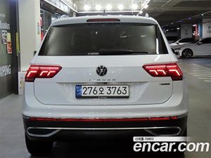 Volkswagen Tiguan 2.0 TDI 4 Prestige 2023 года из Южной Кореи