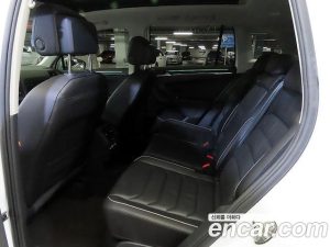 Volkswagen Tiguan 2.0 TDI 4 Prestige 2023 года из Южной Кореи