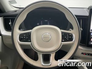 Volvo XC60 B5 Ultra темный Air Air Suspension 2026 года из Южной Кореи