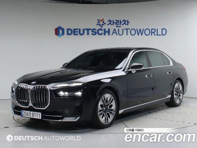 BMW 7-Series 740i sDrive Design Pure Excellence 2023 года из Кореи