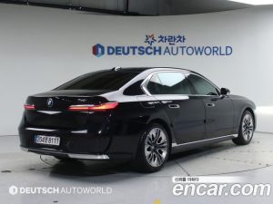 BMW 7-Series 740i sDrive Design Pure Excellence 2023 года из Южной Кореи