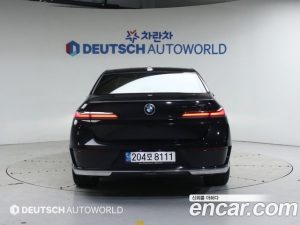 BMW 7-Series 740i sDrive Design Pure Excellence 2023 года из Южной Кореи