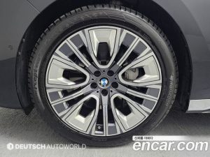 BMW 7-Series 740i sDrive Design Pure Excellence 2023 года из Южной Кореи