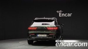 Genesis GV70 2.5T Бензин AWD 2024 года из Южной Кореи