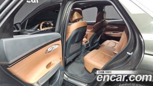 Genesis GV70 2.5T Бензин AWD 2024 года из Южной Кореи