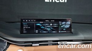 Genesis GV70 2.5T Бензин AWD 2024 года из Южной Кореи