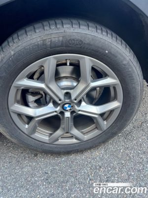 BMW X4 xDrive20i xLine 2023 года из Южной Кореи