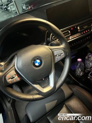 BMW X4 xDrive20i xLine 2023 года из Южной Кореи