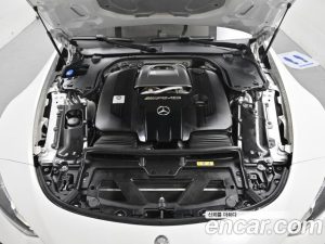 Mercedes-Benz SL-Class AMG SL63 4MATIC+ 2023 года из Южной Кореи