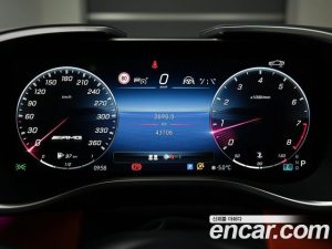 Mercedes-Benz SL-Class AMG SL63 4MATIC+ 2023 года из Южной Кореи
