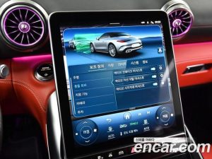 Mercedes-Benz SL-Class AMG SL63 4MATIC+ 2023 года из Южной Кореи