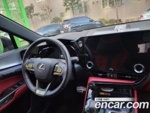 Lexus NX F-Sport 2025 года из Южной Кореи