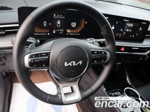 Kia K5 2.0 2026 года из Южной Кореи