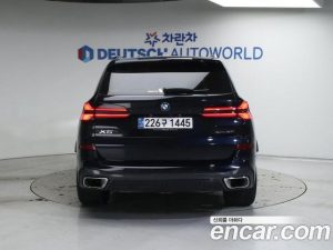 BMW X5 xDrive 40i M Sport 2024 года из Южной Кореи