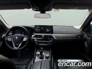 BMW 5-Series 530i Luxury 2023 года из Южной Кореи