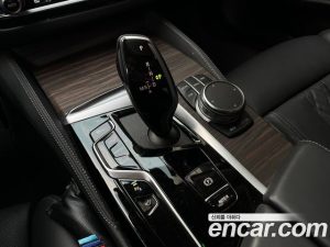 BMW 5-Series 530i Luxury 2023 года из Южной Кореи