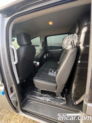 Hyundai Staria Wagon 5 2025 года из Южной Кореи