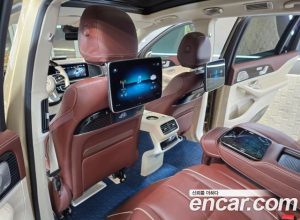 Mercedes-Benz GLS-Class Maybach GLS600 4MATIC MANUFAKTUR 2023 года из Южной Кореи
