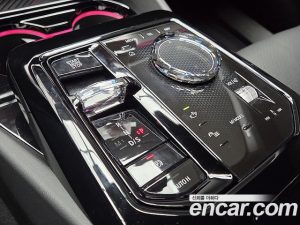 BMW 5-Series 530i xDrive M Sport 2025 года из Южной Кореи