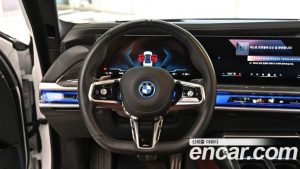 BMW i7 xDrive 60 M Sport 2025 года из Южной Кореи