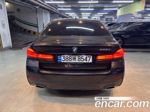 BMW 5-Series 523d M Sport 2023 года из Южной Кореи