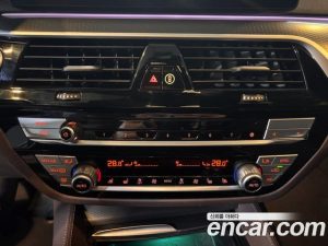 BMW 5-Series 523d M Sport 2023 года из Южной Кореи