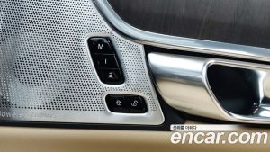 Volvo S90 B6 AWD Inscription 2022 года из Южной Кореи