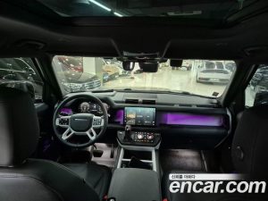 Land Rover Defender 110 D250 X- SE 2025 года из Южной Кореи