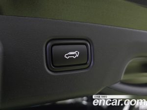 Kia Niro Prestige 2025 года из Южной Кореи