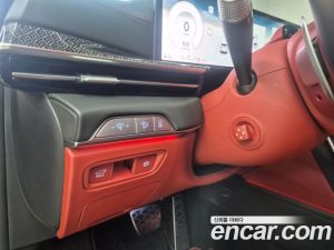 Genesis GV80 3.5T e-S/C Бензин AWD 2024 года из Южной Кореи